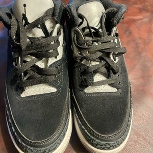 Clean... Only worn a few times. Bottoms are clean